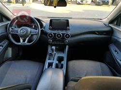 نیسان سێنترا